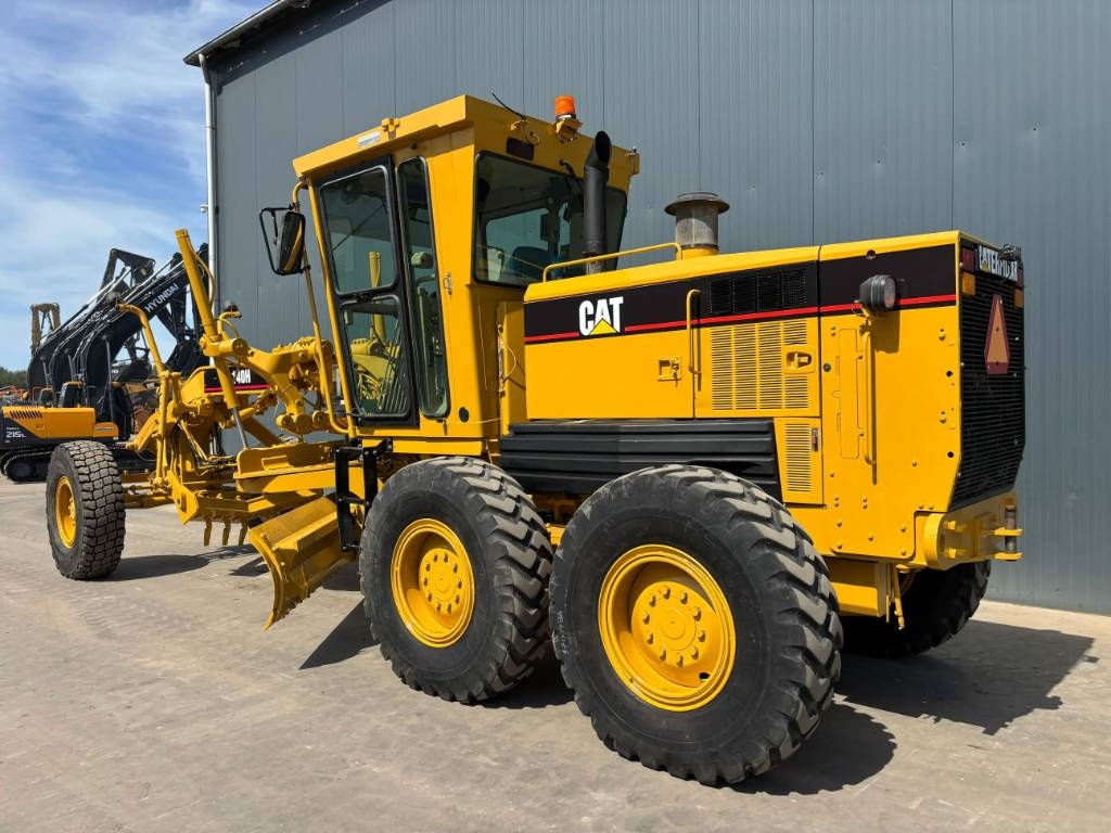 Heavy machinery product image - Image 2 of 3