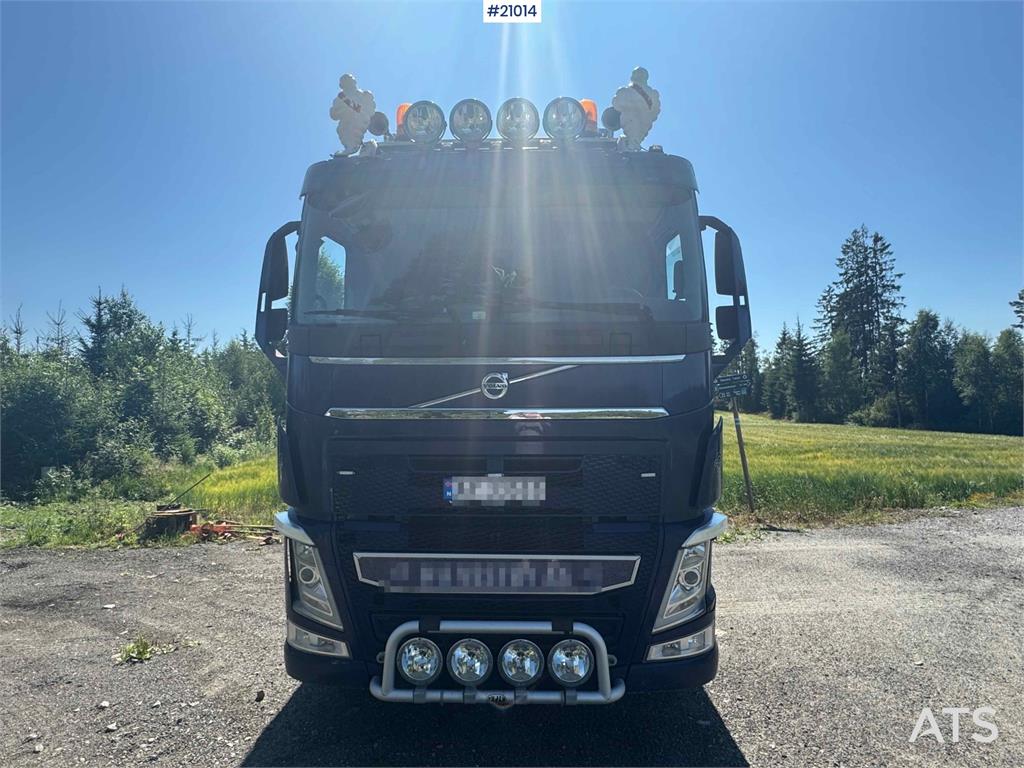 Volvo FH 540 6x4 tipper truck. Recently painted. 2017 21014 FH 540 6x4 tipper truck. Recently painted. 2017 1 Tipper truck...