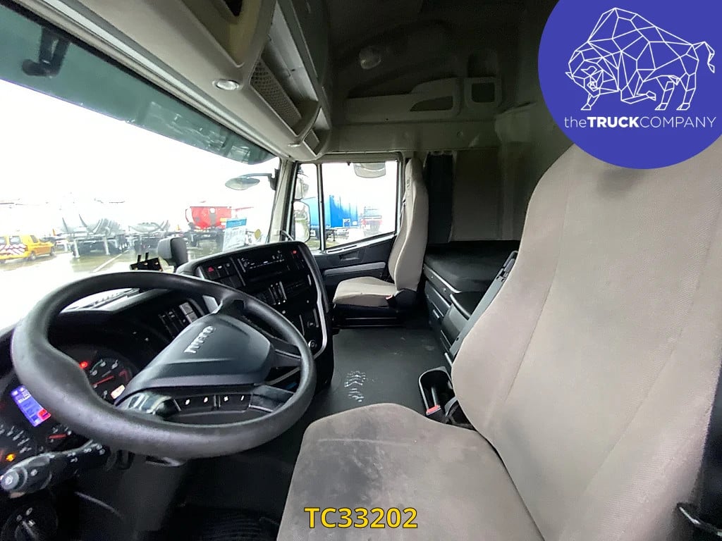 Iveco Stralis 420 2016 TC33202 Stralis 420 2016 1 image 14