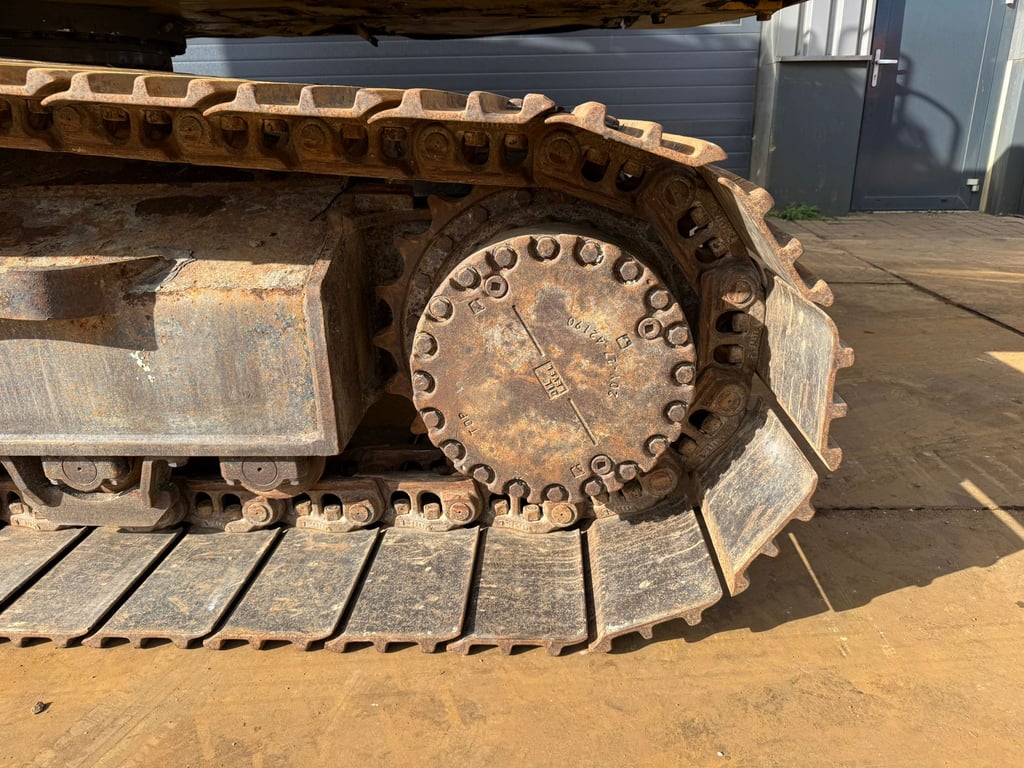 Komatsu PC240LC-10 2015 00033618 PC240LC-10 2015 1 image 12