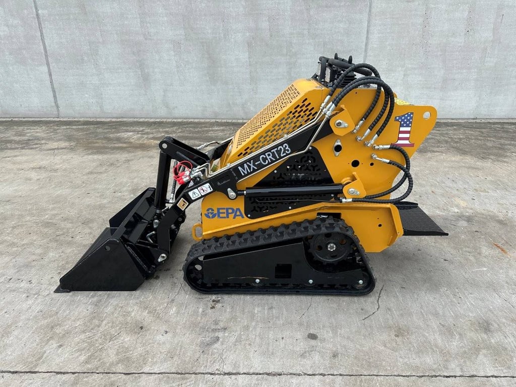 Skid Steer Loader AGT MX-CRT23 Petrol 2025 with Pelican Bucket GIYI X-PG44C New 2025 AGT Industrial MX-CRT23 2025 0 image 7