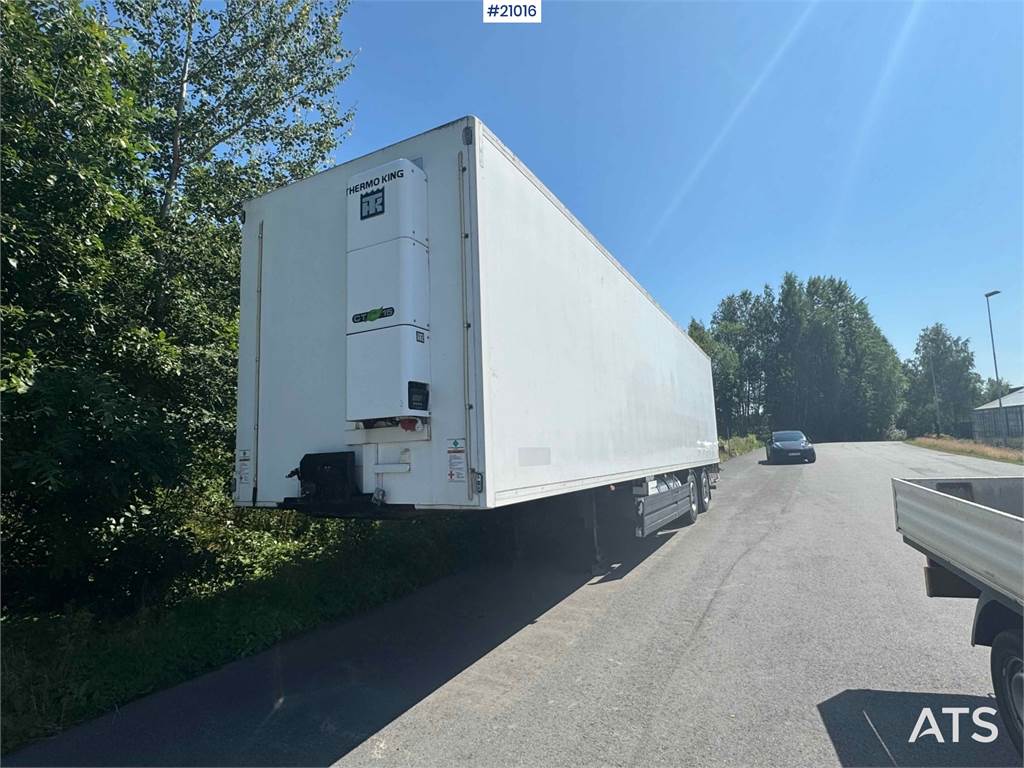 Renders Semitrailer with refrigeration unit! 2015 21016 Renders Semitrailer with refrigeration unit! 2015 1 image 3