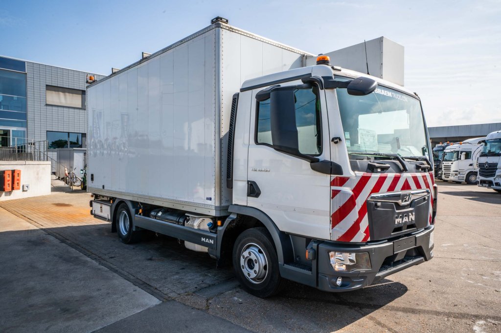 MAN TGL 10.190 BL - CARVAL INBOUW 2021 E63800 TGL 10.190 BL - CARVAL INBOUW 2021 1 image 2