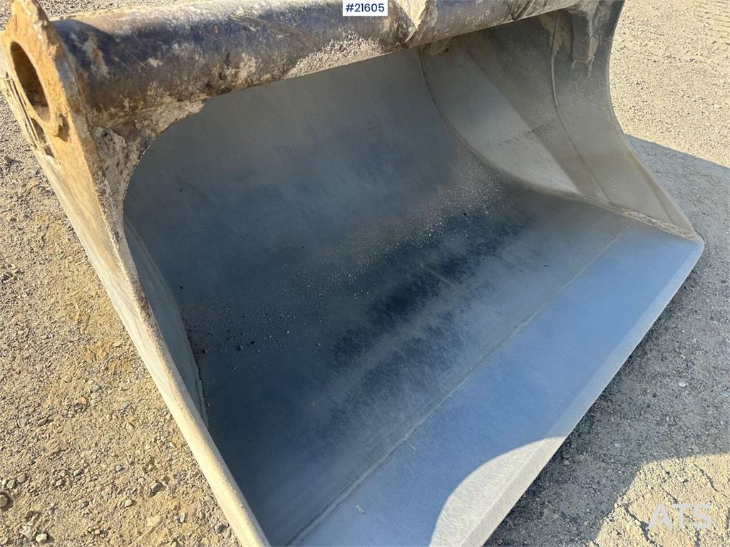 Heavy machinery product image - Image 9 of 15