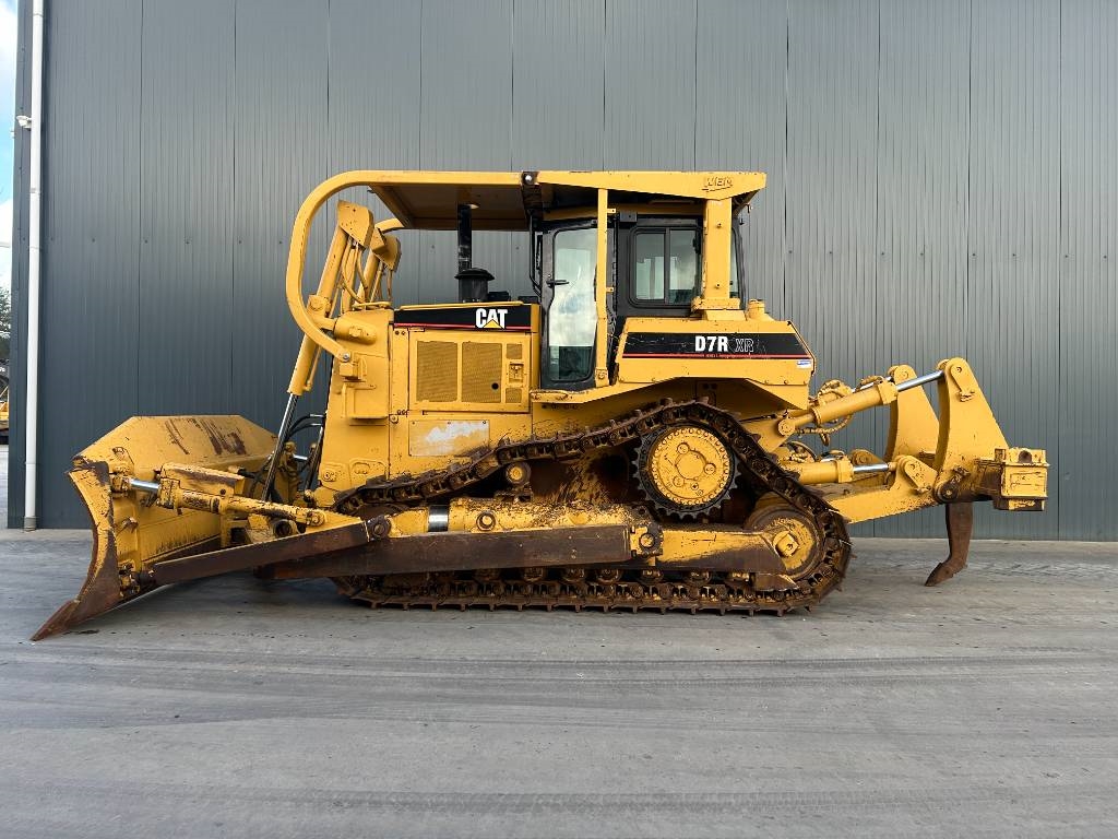 CAT D7R II 2005 207523 D7R II 2005 1 Dozers image 6