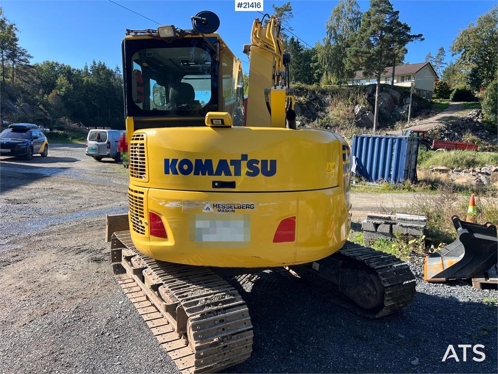 Komatsu PC78us Excavator w/ Rototilt, sanding bucket, narr 2015 21416 PC78us Excavator w/ Rototilt, sanding bucket, narr 2...