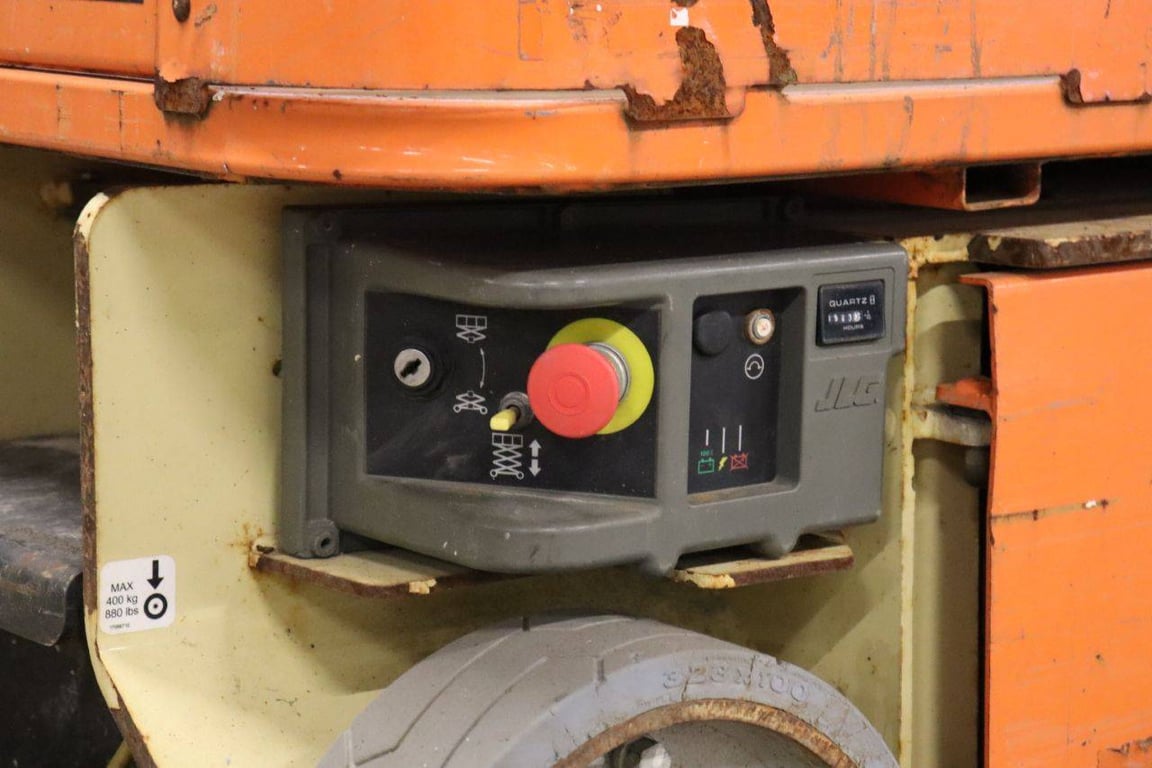 JLG 1230ES Electric Mast Lift 5.66m 2013 2013 1230ES 2013 1 image 12