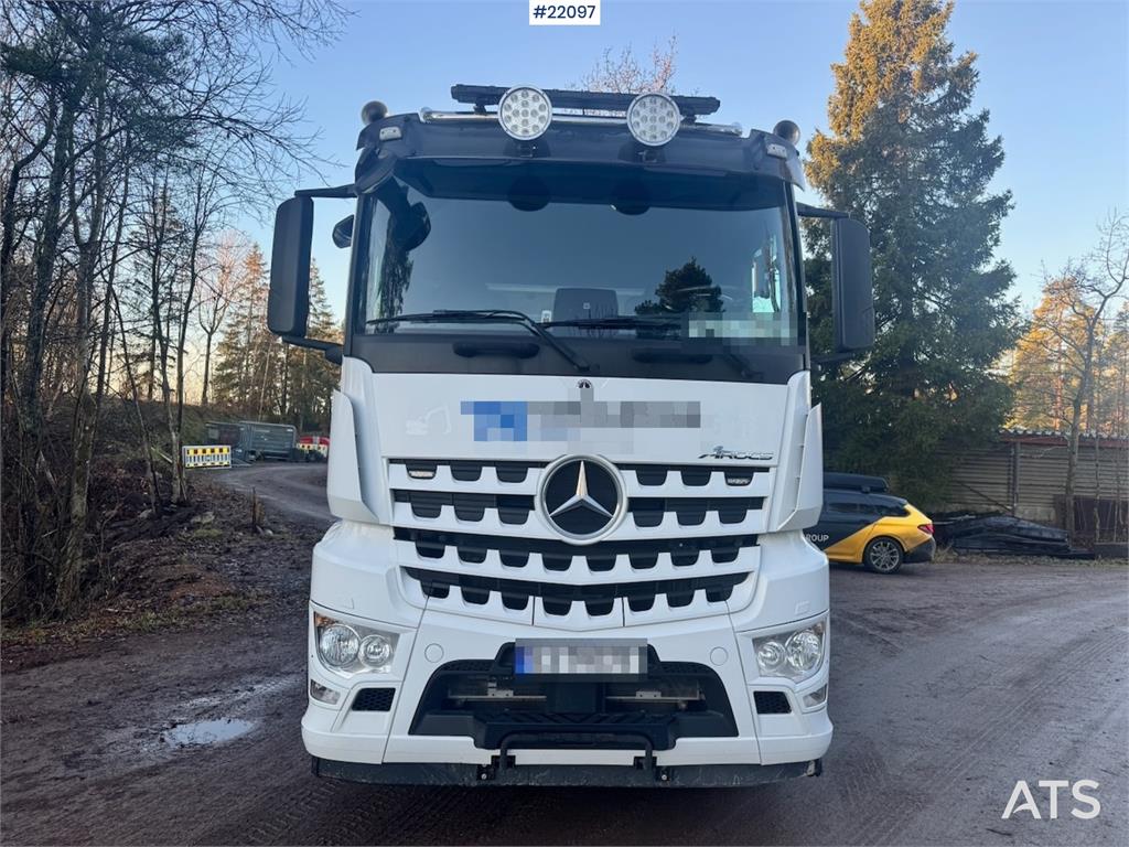 Mercedes-Benz Arocs 3253 tridem hook truck 2020 22097 Arocs 3253 tridem hook 2020 1 image 27
