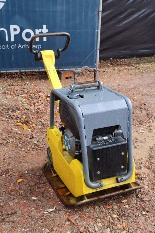 Vibrating plate Wacker Neuson DPU3760 Diesel 4.2kW 2017 2017 Neuson DPU3760 2017 1 image 6