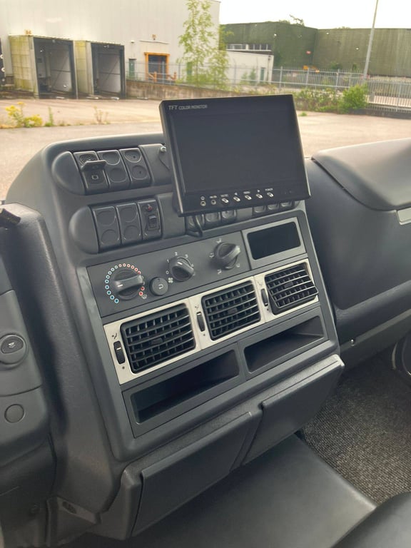 Horse truck Iveco 75E Diesel 2006 2006 75E 2006 1 image 11