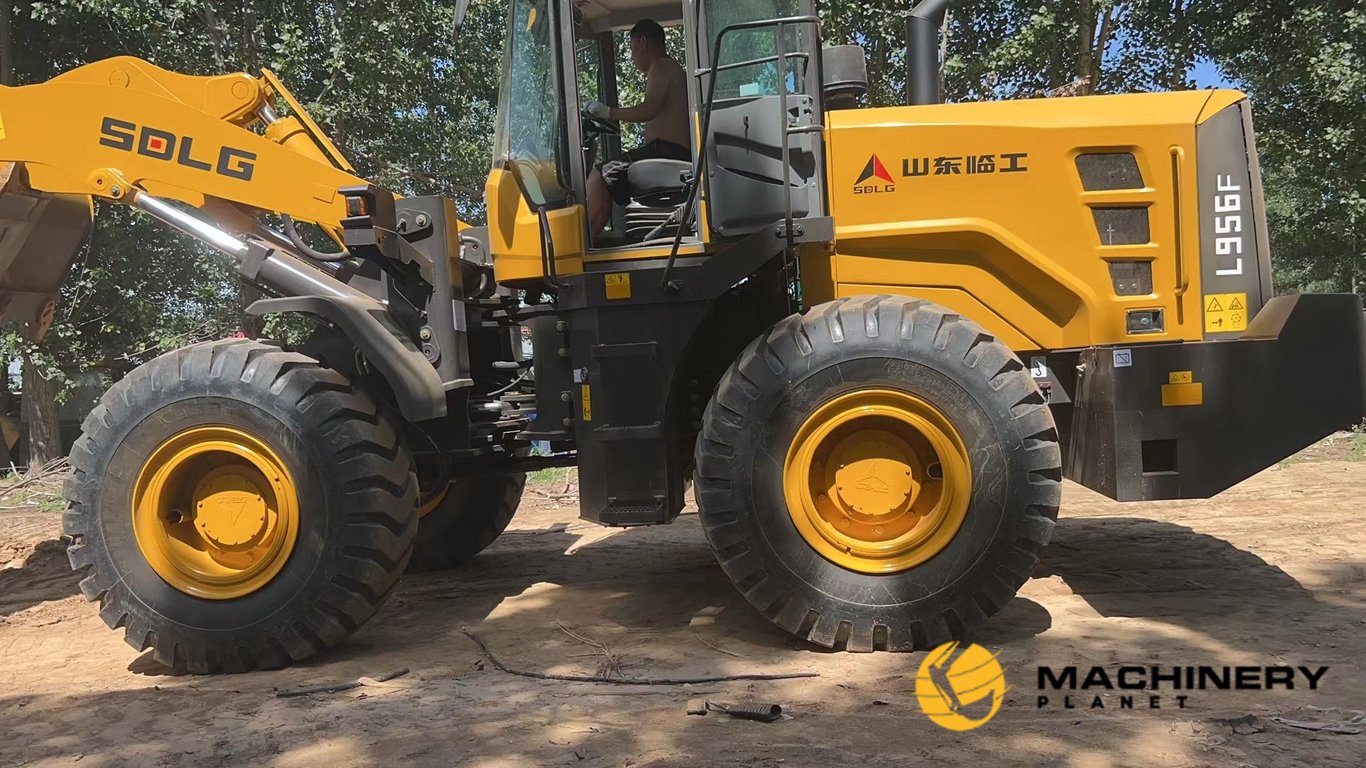 SDLG L956F Loader Used Good Condition For Sale L956F 2022 1 Wheel Loaders image 2