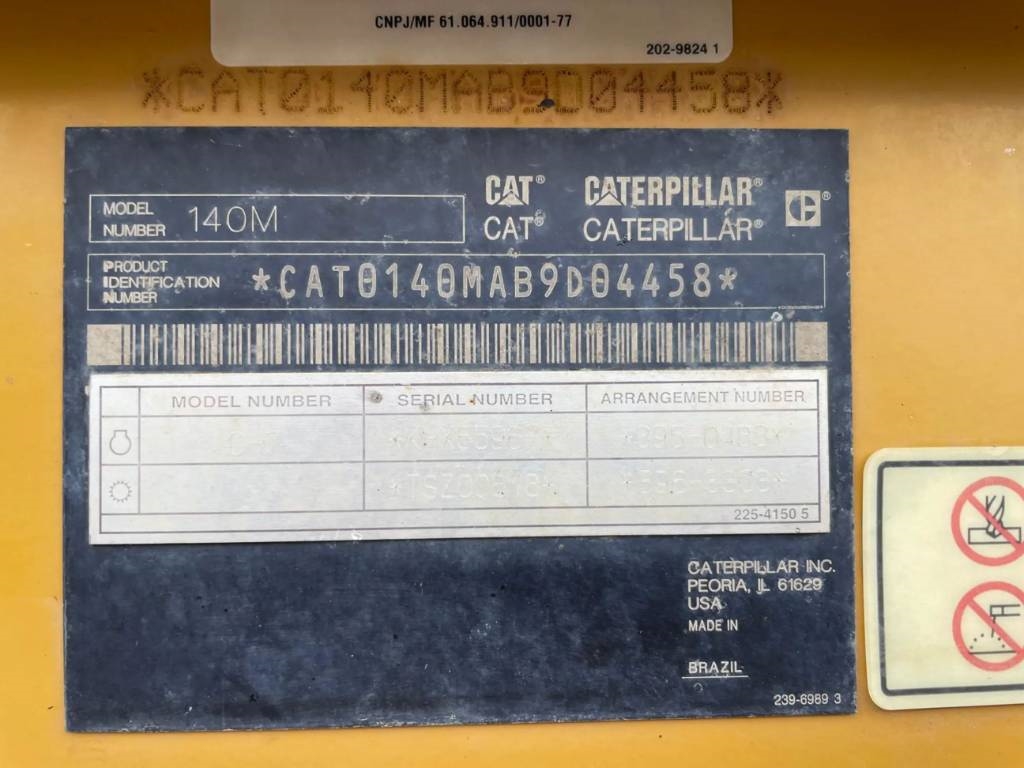 CAT 140M 2014 206641 140M 2014 1 Motor graders image 9