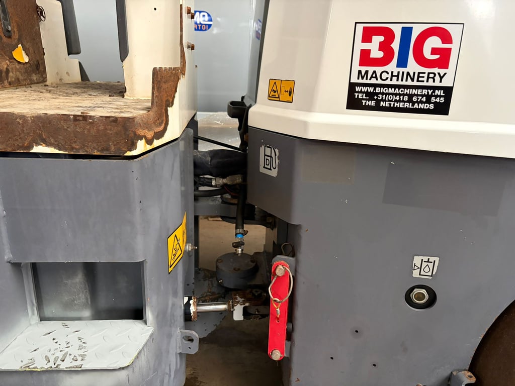 Dynapac CC1200 2018 00033808 CC1200 2018 1 image 15