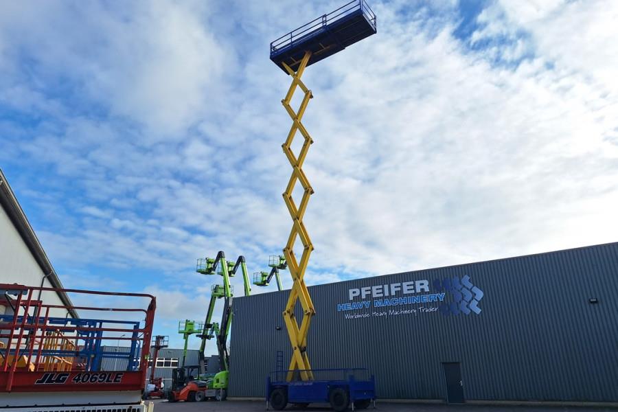 JLG 245-25 Diesel, 4x4 Drive, 26m Working Height, 750k 2008 JLG - 245-25 - 90379 245-25 Diesel, 4x4 Drive, 26m Working Hei...