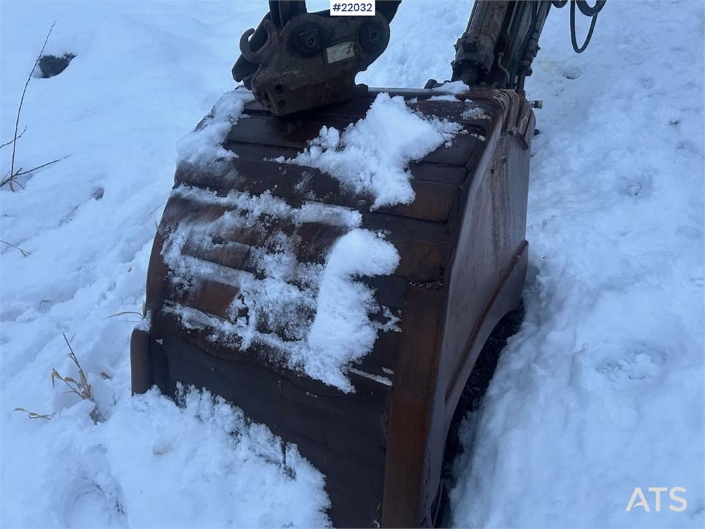 Åkerman EC200 excavator with 2 buckets. SEE VIDEO. 1996 22032 Akerman EC200 excavator with 2 buckets. SEE VIDEO. 1996 1 Cr...