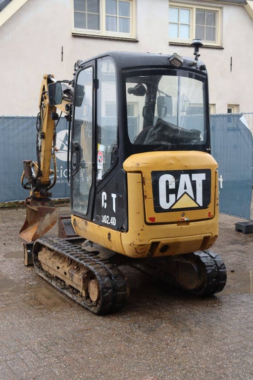 Mini excavator Caterpillar 302.4D Diesel 13kW 2016 2016 302.4D 2016 1 image 4