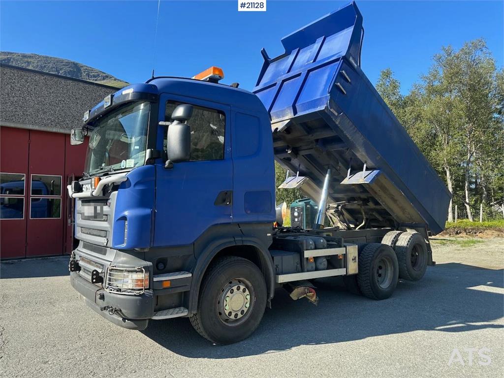 Scania R500 6x2 snow rigged tipper truck w/ plate and und 2006 21128 R500 6x2 snow rigged tipper truck w/ plate and und 20...