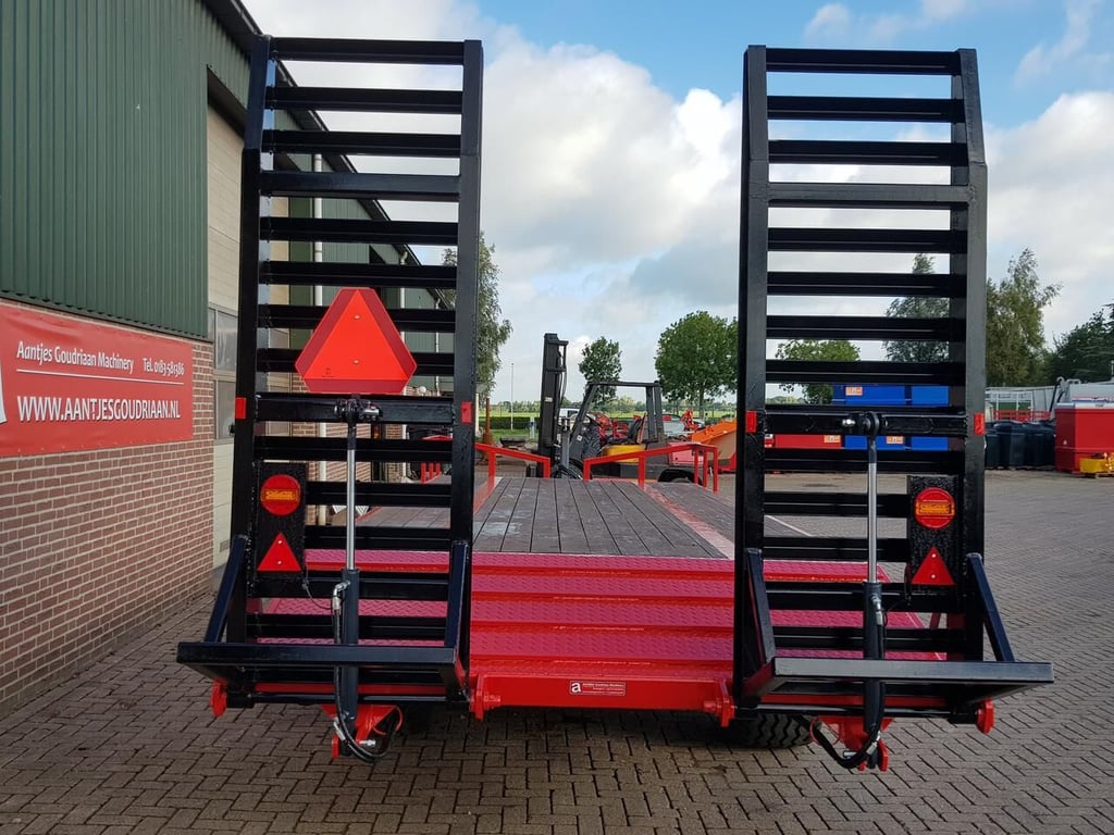 AGM Oprijwagen 2020 7878 AGM Oprijwagen 2020 0 Lowloader trailers image 6