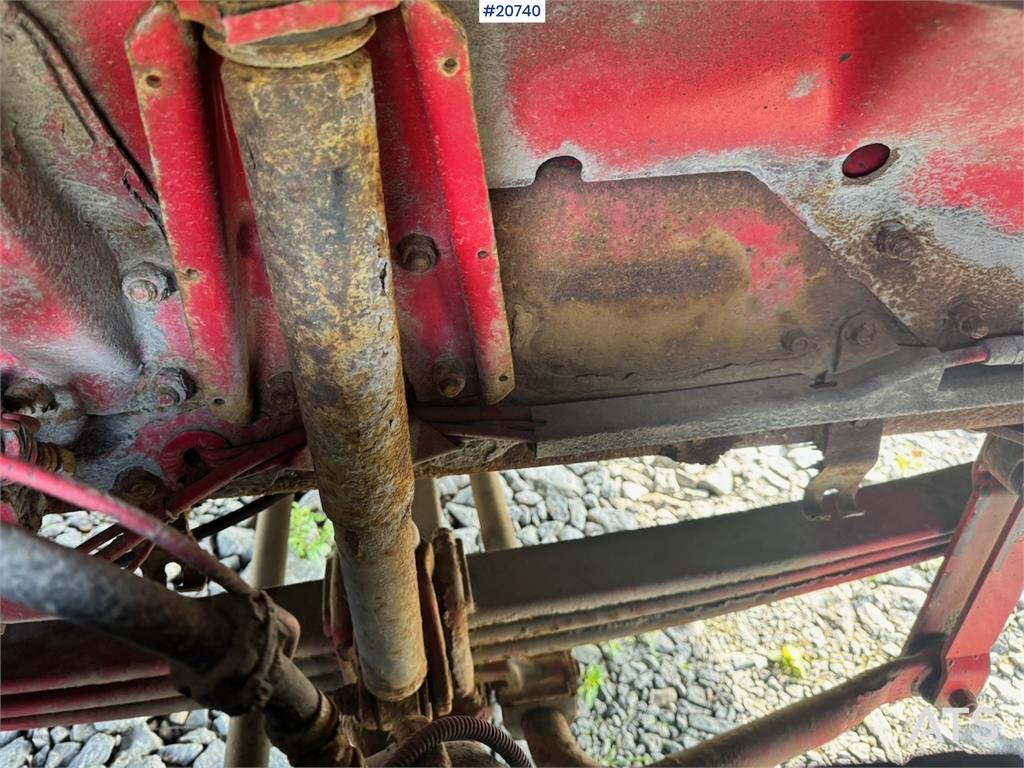 Scania R124 Hook truck. Partial Rep. object. 1997 20740 R124 Hook truck. Partial Rep. object. 1997 1 image 10