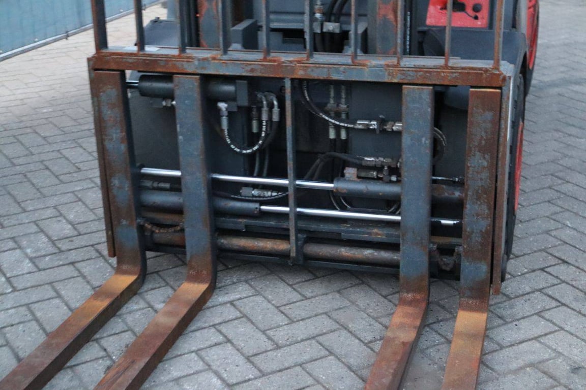 Forklift Fenwick H30 Diesel 3000kg 2012 2012 Fenwick H30 2012 1 Forklift image 11