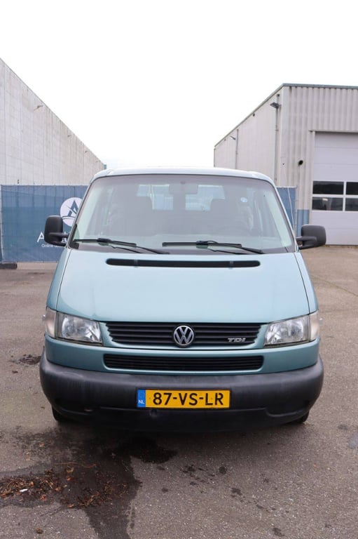 Volkswagen TDI Diesel 2000 Van (Margin) 2000 Volkswagen TDI 2000 1 image 8