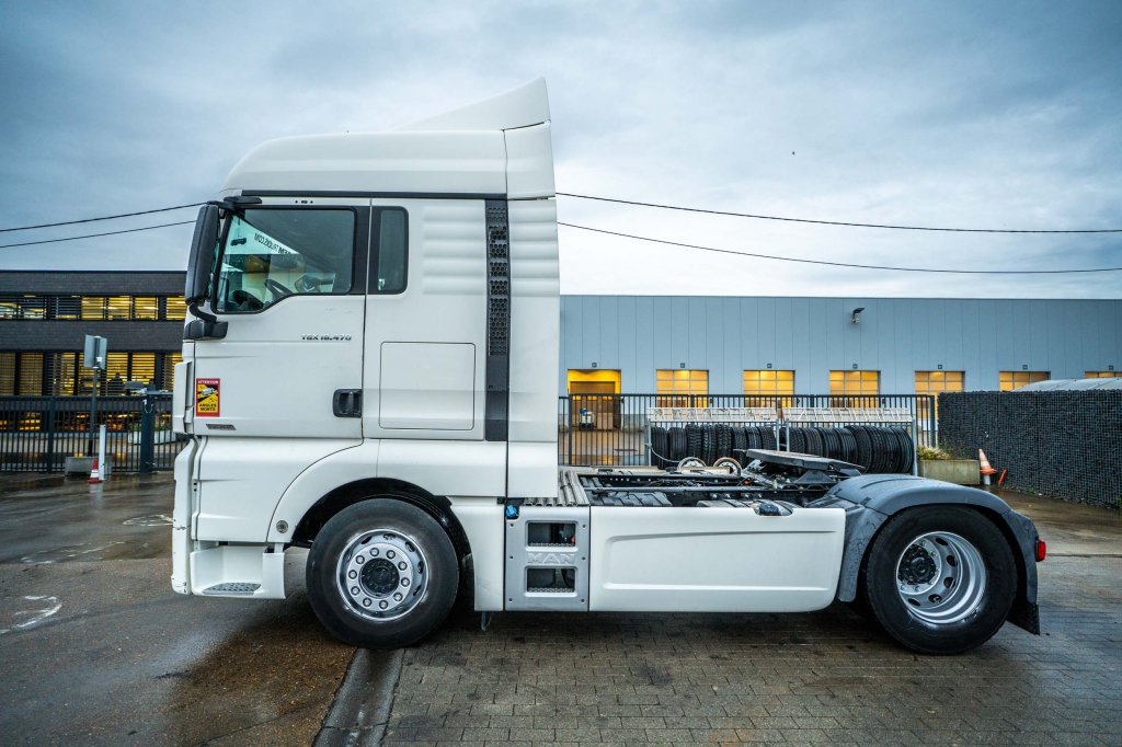 MAN TGX 18.470 XLX + INTARDER 2019 E65102 TGX 18.470 XLX + INTARDER 2019 1 image 3
