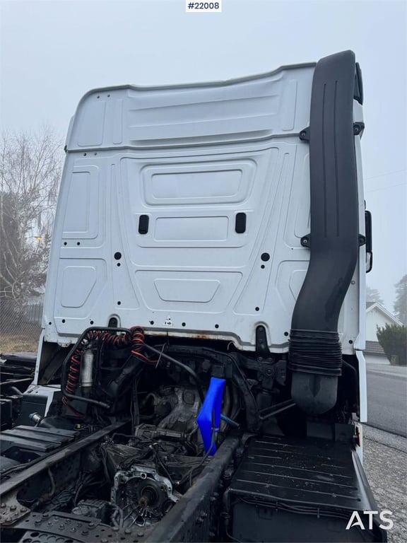 Mercedes-Benz Actros 2551 6x2 Tractor Unit – Repair Object 2014 22008 Actros 2551 6x2 Tractor Unit – Repair Object 2014 1 ...