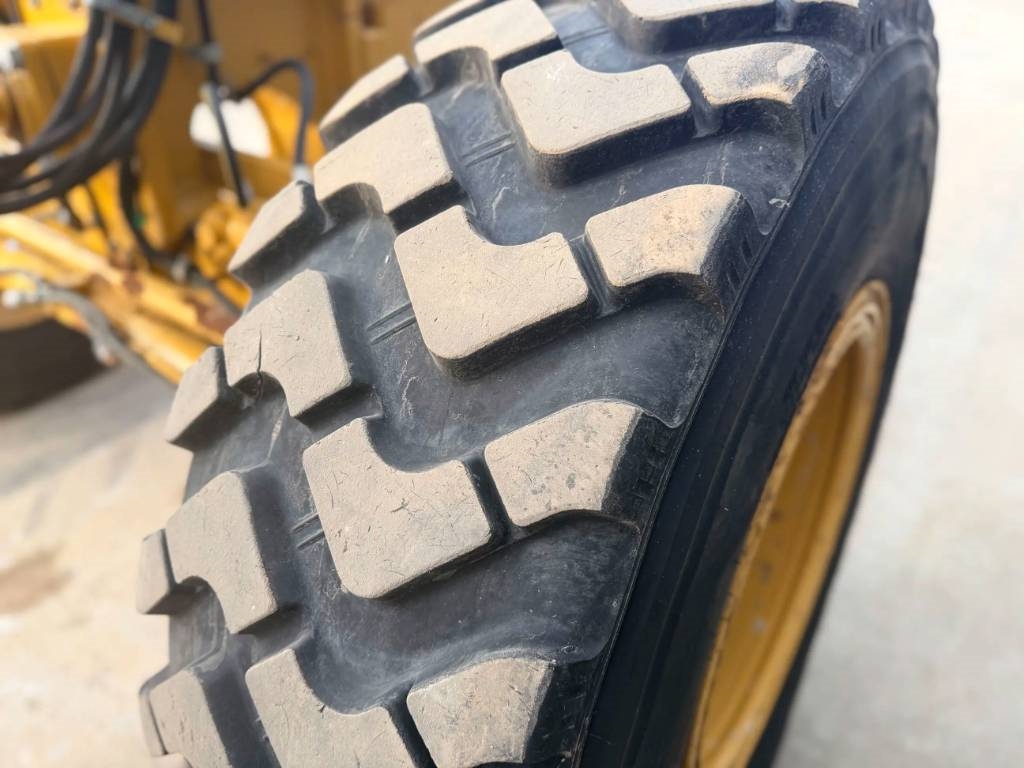 CAT 140M3 2017 210103 140M3 2017 1 Motor graders image 10