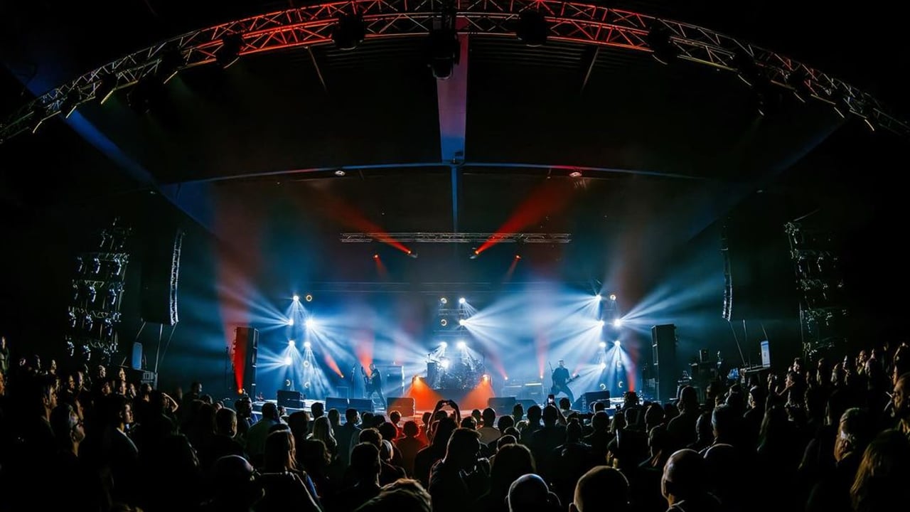 HANGAR. STAGE 1