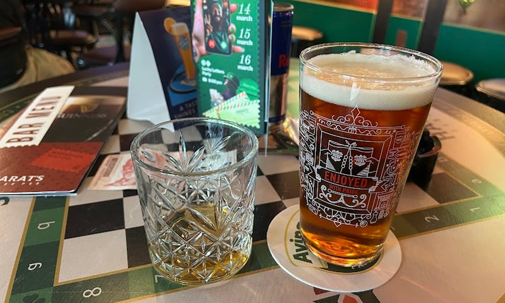 Harat’s Irish Pub Waterfront
