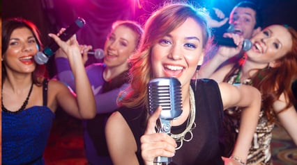 Караоке вечер