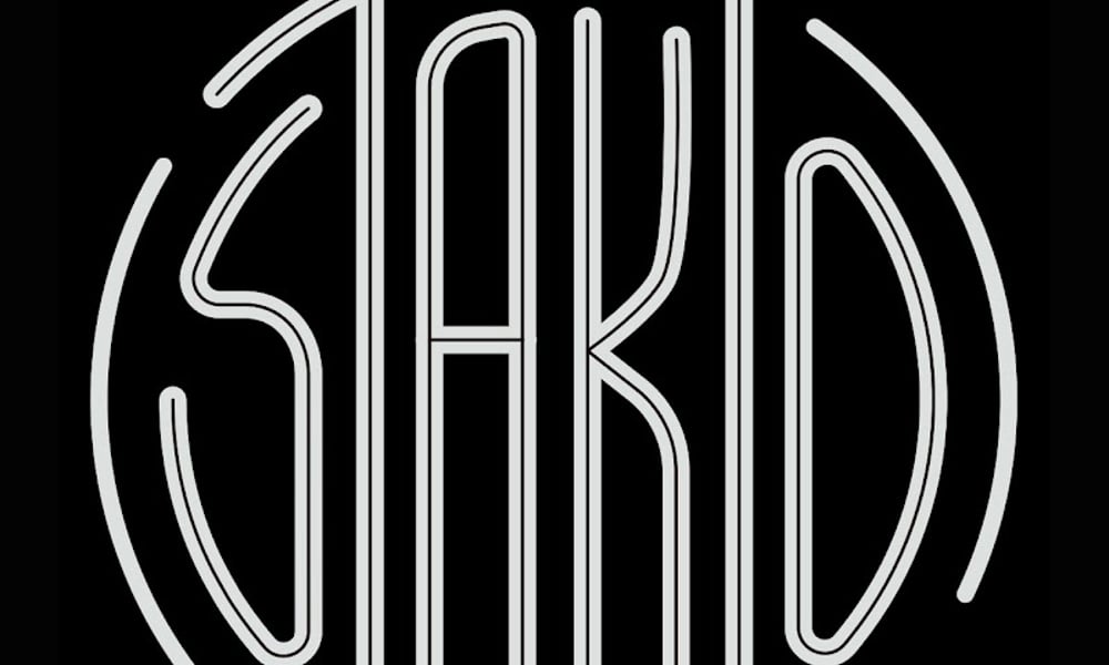 Staklo