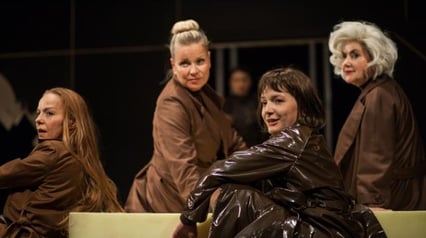 НИКТО НЕ ЗАБЫТ И НИЧЕГО НЕ ПОМНИМ