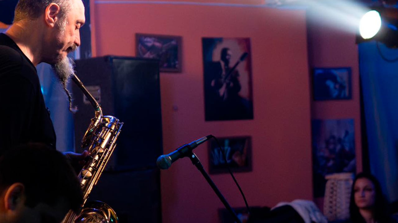 Vikasha jazz club