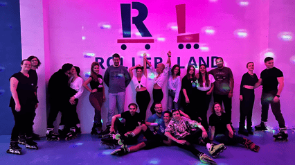 Вечеринка на роликах - Вечеринка в Roller Land по случаю Дня влюбленных