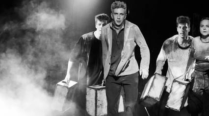 Современный цирк. Представление «Чемоданы»