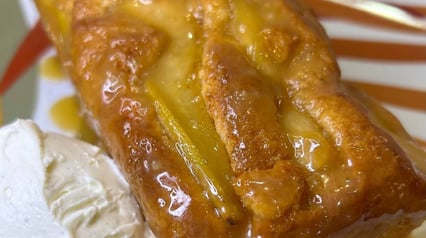 Мастер-класс: Миндальный пирог с маскарпоне и карамелизированными грушами