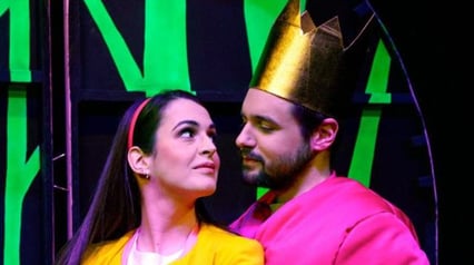 SCHNEEWITTCHEN UND DIE SIEBEN ZWERGE