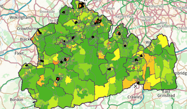 A map of Surrey showing the IMD employment scores by LSOA. The key neighbourhoods are highlighted and correlation is seen between those neighbourhoods and areas of high employment deprivation. The majority of Surrey have lower deprivation with only a few areas in the 30% most deprived nationally.