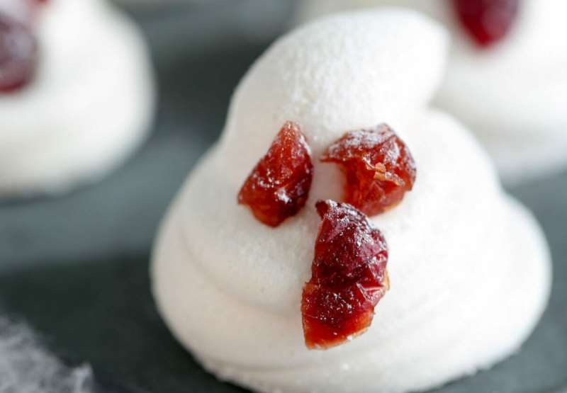 Halloween Marshmallow Ghosts