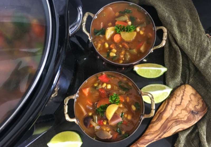 Slow Cooker Vegetable Soup