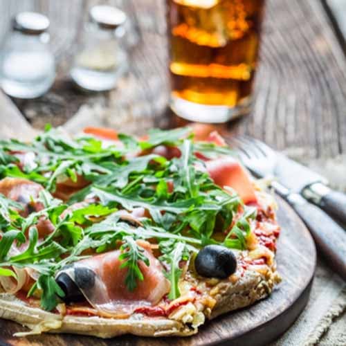 Pizza - Prosciutto, Tomato, Olive and Arugula