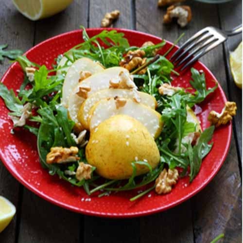 Arugula Salad with Pears and Candied Walnuts