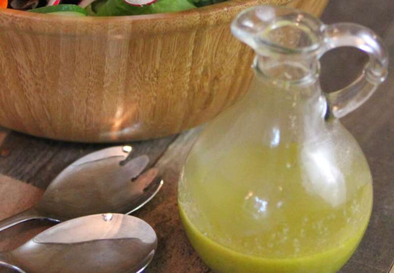 Italian Vinaigrette with Dried Herbs