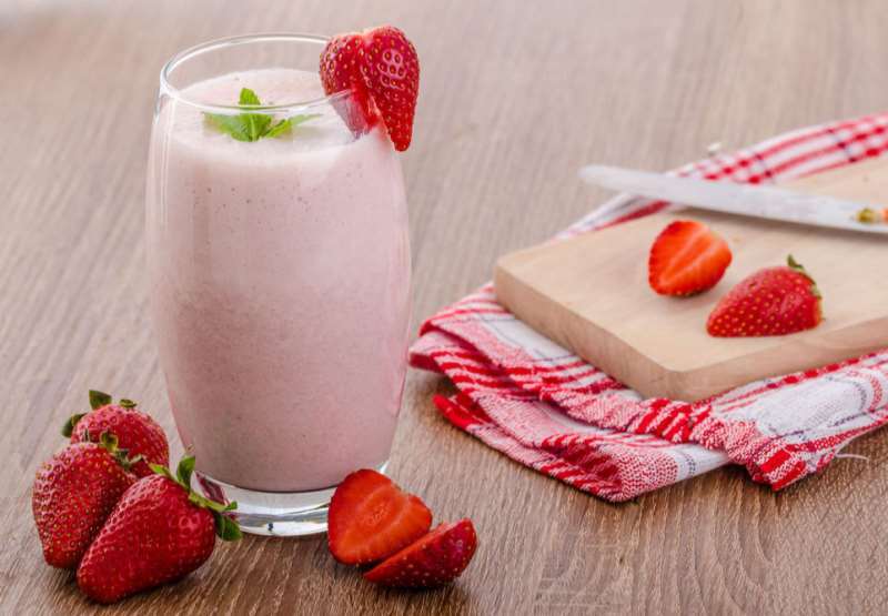 Spiced Strawberry Smoothie