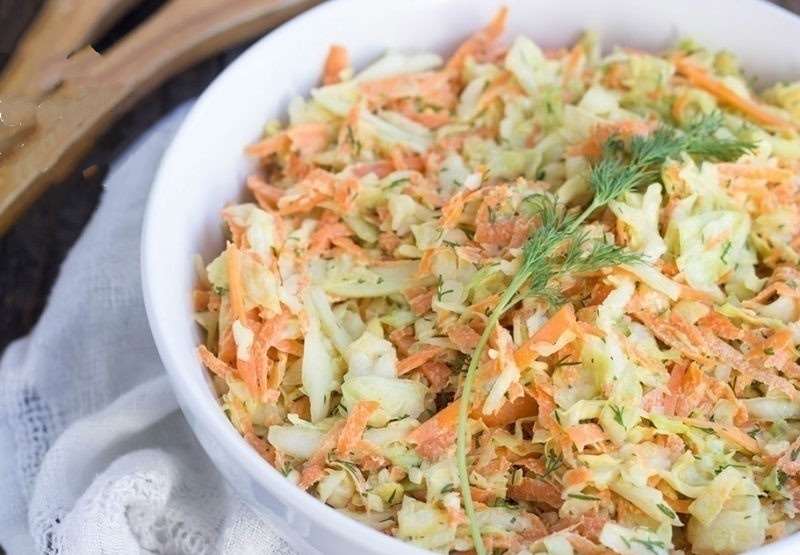 The Best Creamy Coleslaw