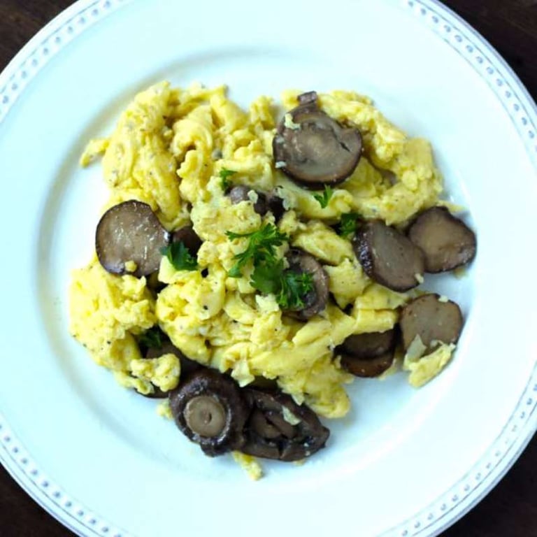 Scrambled Eggs with Mushrooms