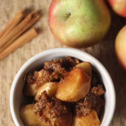 Slow Cooked Caramel Apples