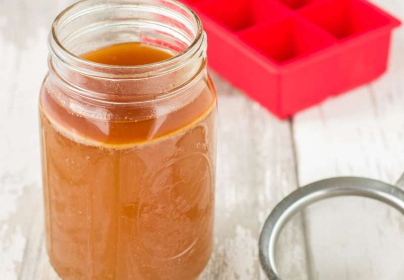 Long Simmered Chicken Bone Broth
