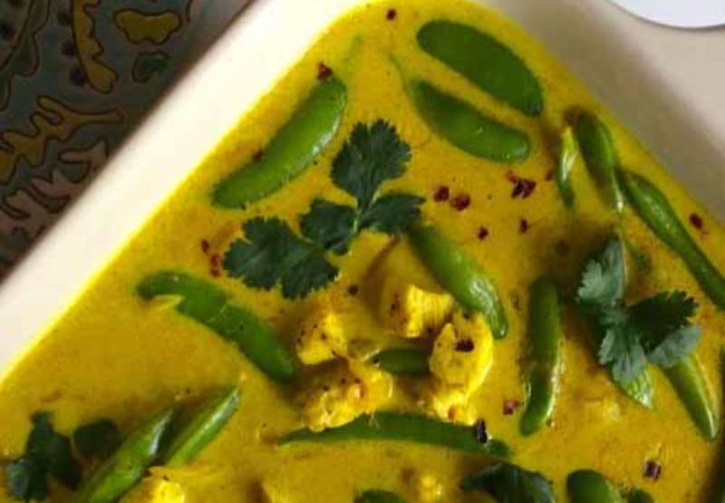 Coconut Curry with Chicken and Snap Peas